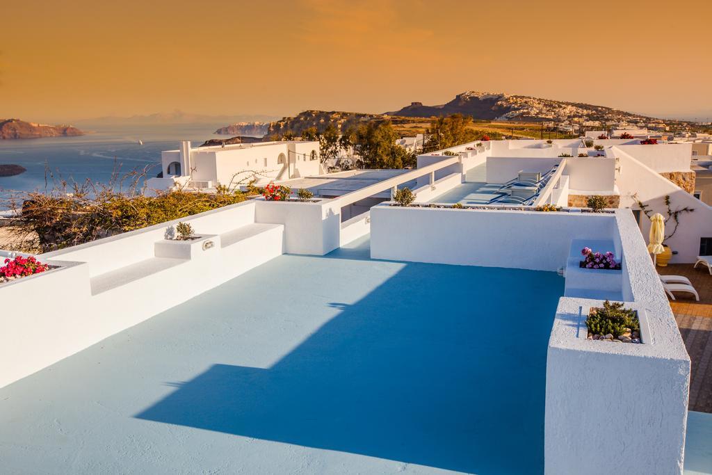 Nautilus Dome Hotel Fira  Exterior photo